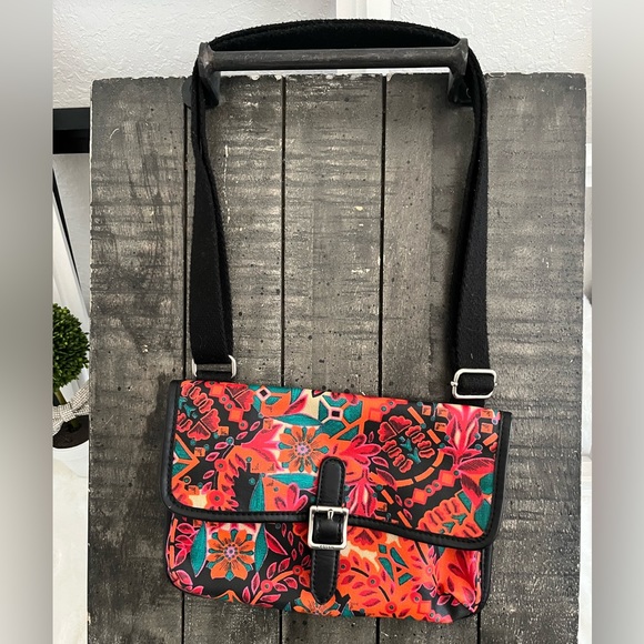 FOSSIL Mosaic Keyper Coated Canvas Floral Crossbody Purse Wristlet Free - Picture 1 of 10